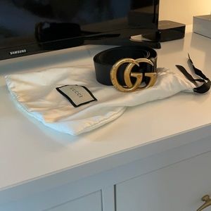 Authentic Gucci GG Leather Belt 85cm